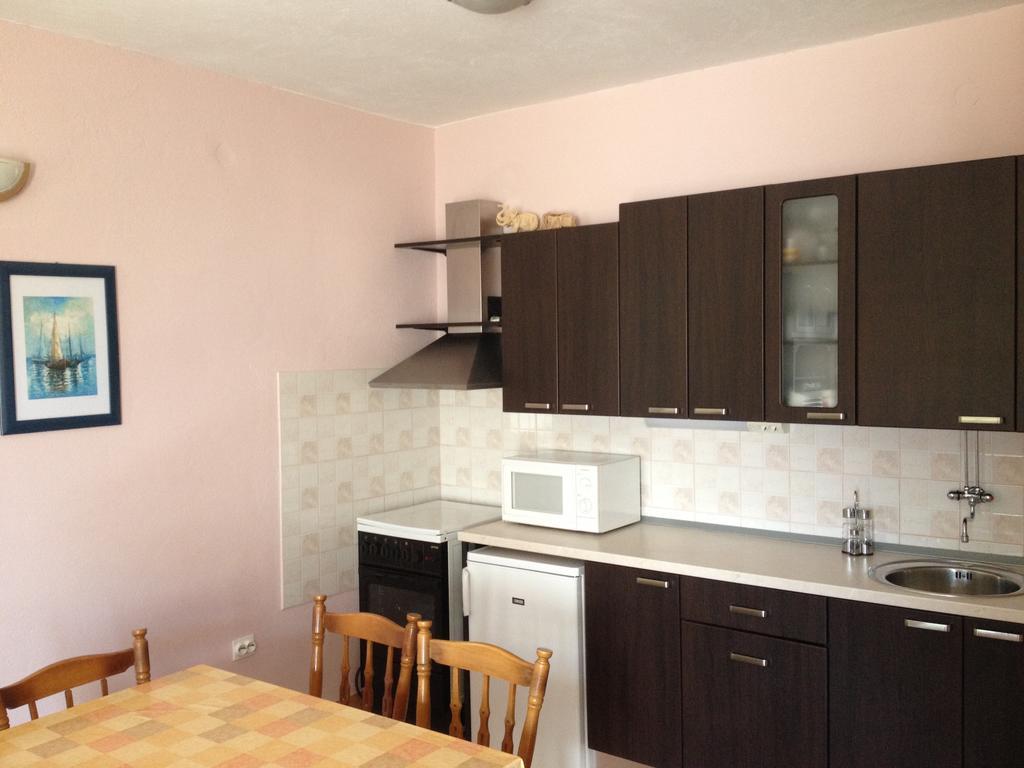 Apartment Raslina Szoba fotó