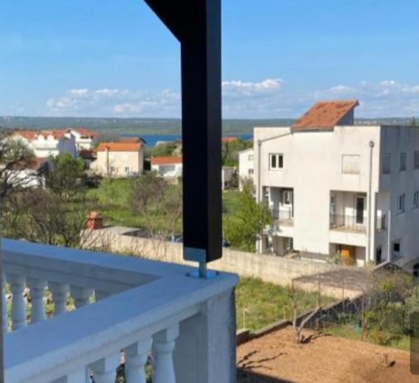 Apartment Raslina Kültér fotó